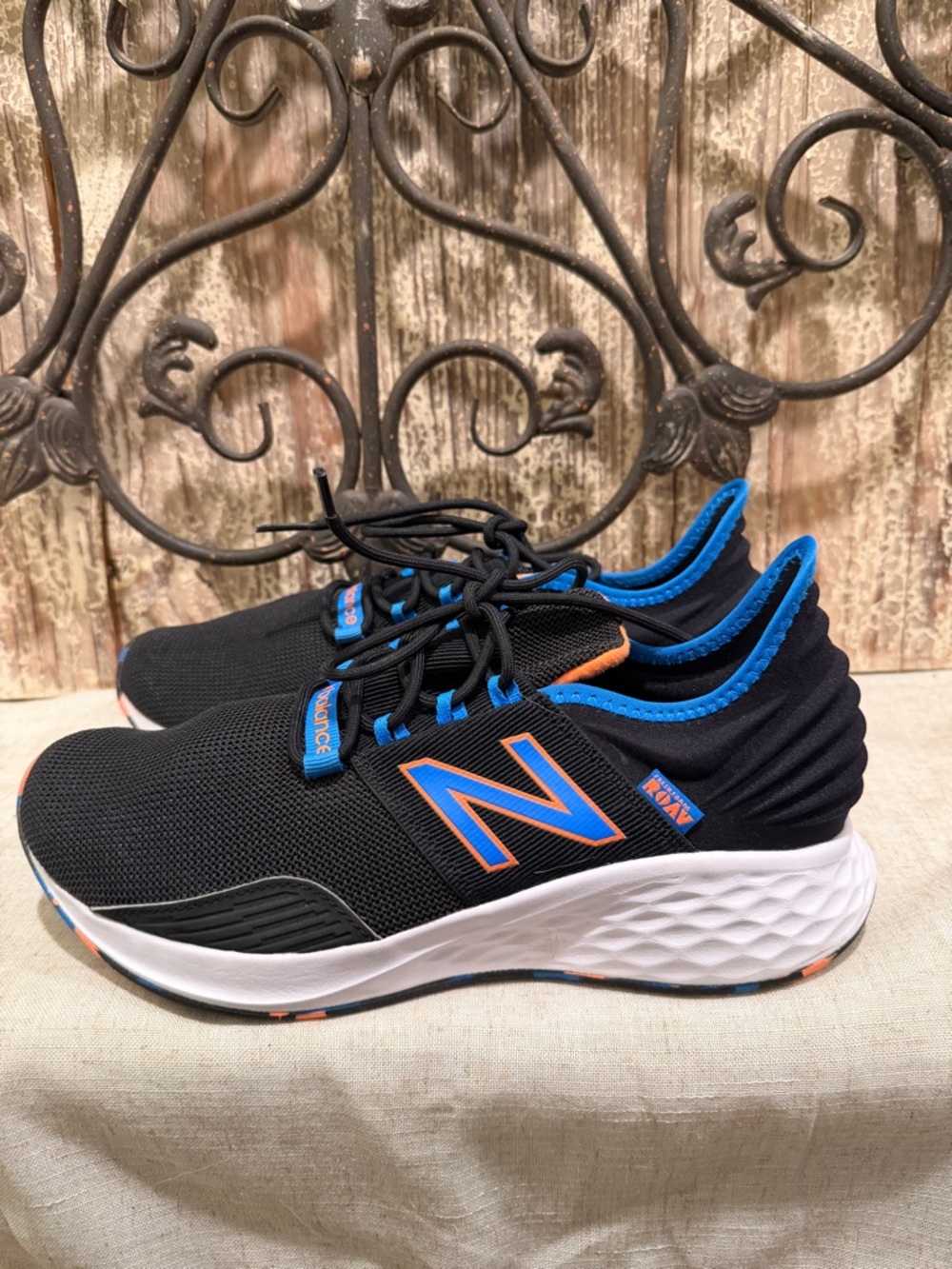 New Balance Fresh Foam Roav Running Mens Black Sneakers Athletic Shoes 7 youth